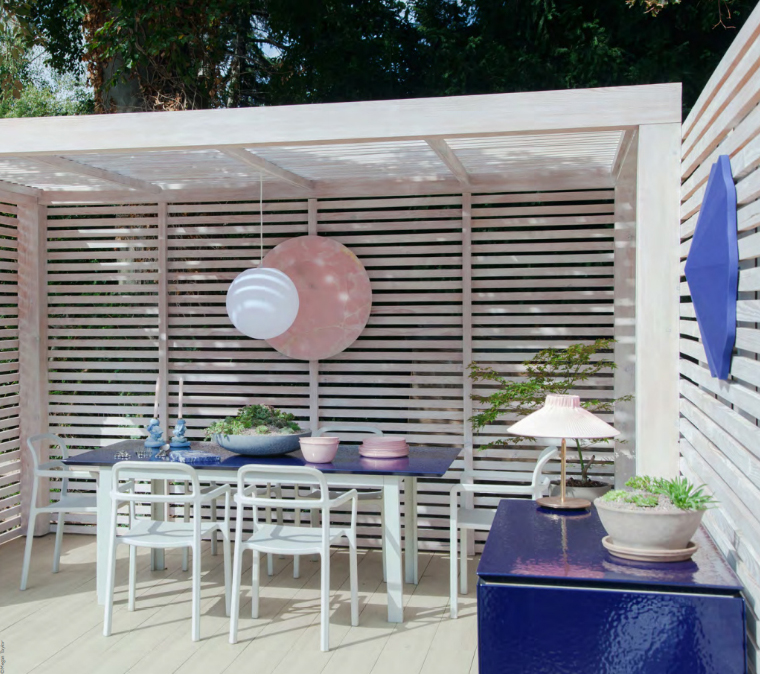 Vlaze Garden Pavilion